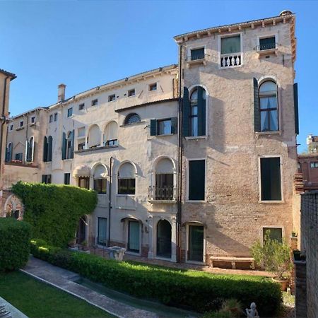 אפרטהוטל ונציה Palazzo Contarini Della Porta Di Ferro מראה חיצוני תמונה