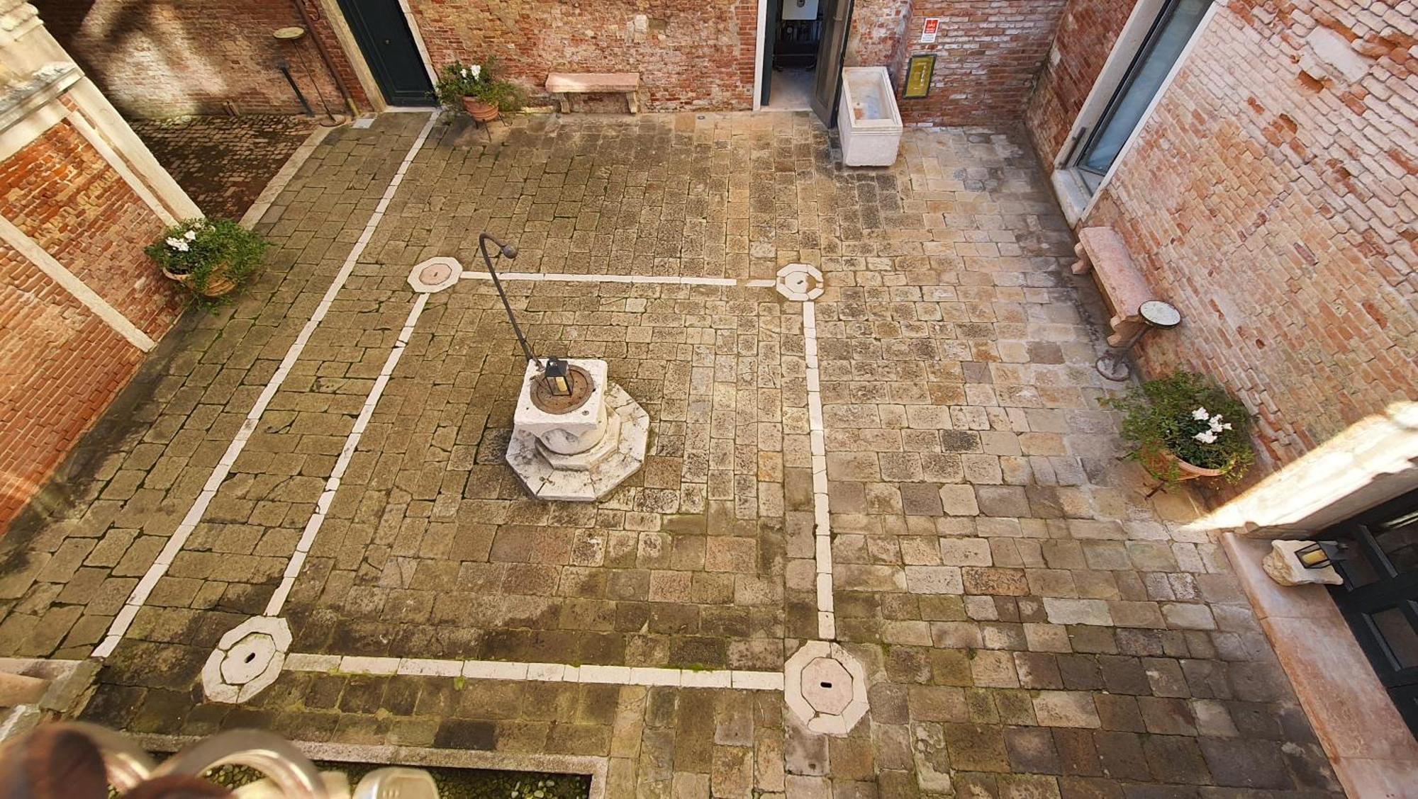 אפרטהוטל ונציה Palazzo Contarini Della Porta Di Ferro מראה חיצוני תמונה