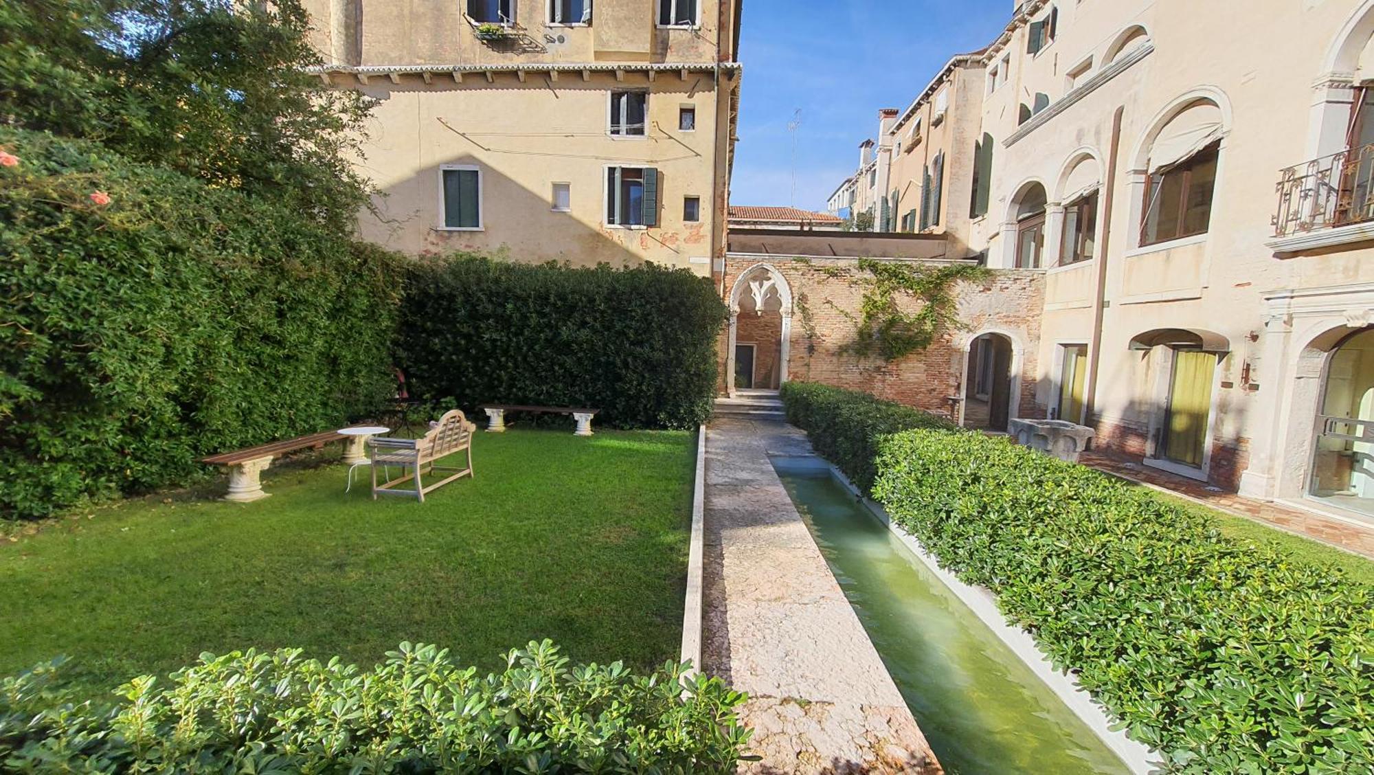 אפרטהוטל ונציה Palazzo Contarini Della Porta Di Ferro מראה חיצוני תמונה