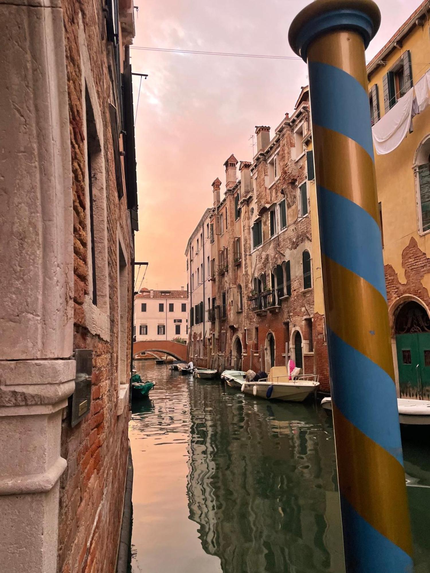 אפרטהוטל ונציה Palazzo Contarini Della Porta Di Ferro מראה חיצוני תמונה