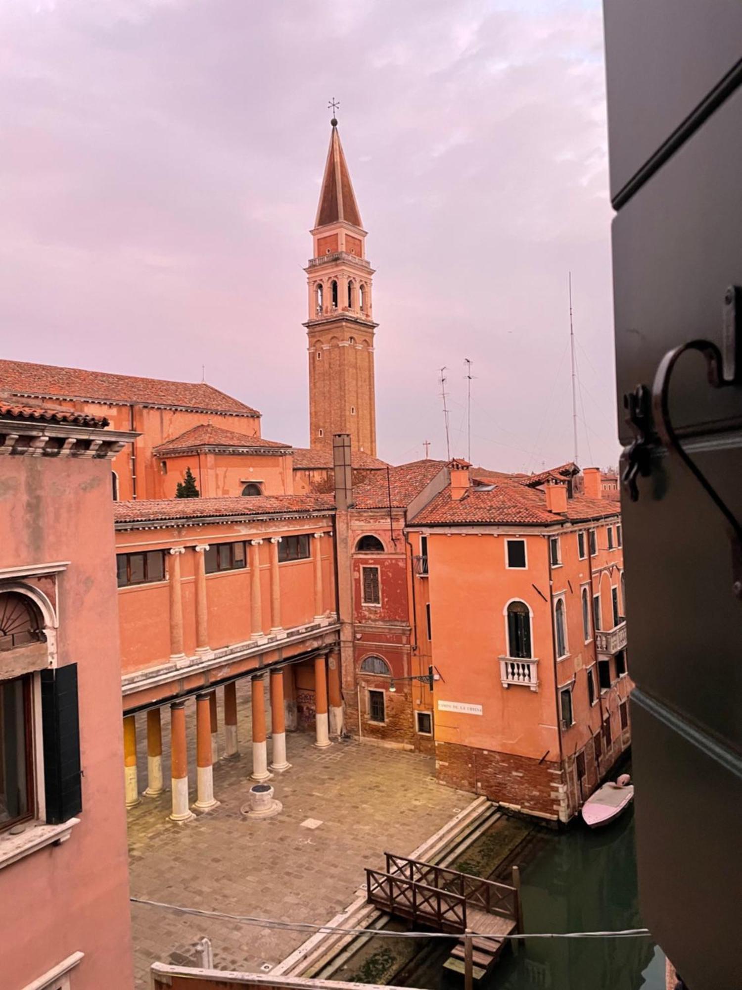 אפרטהוטל ונציה Palazzo Contarini Della Porta Di Ferro מראה חיצוני תמונה