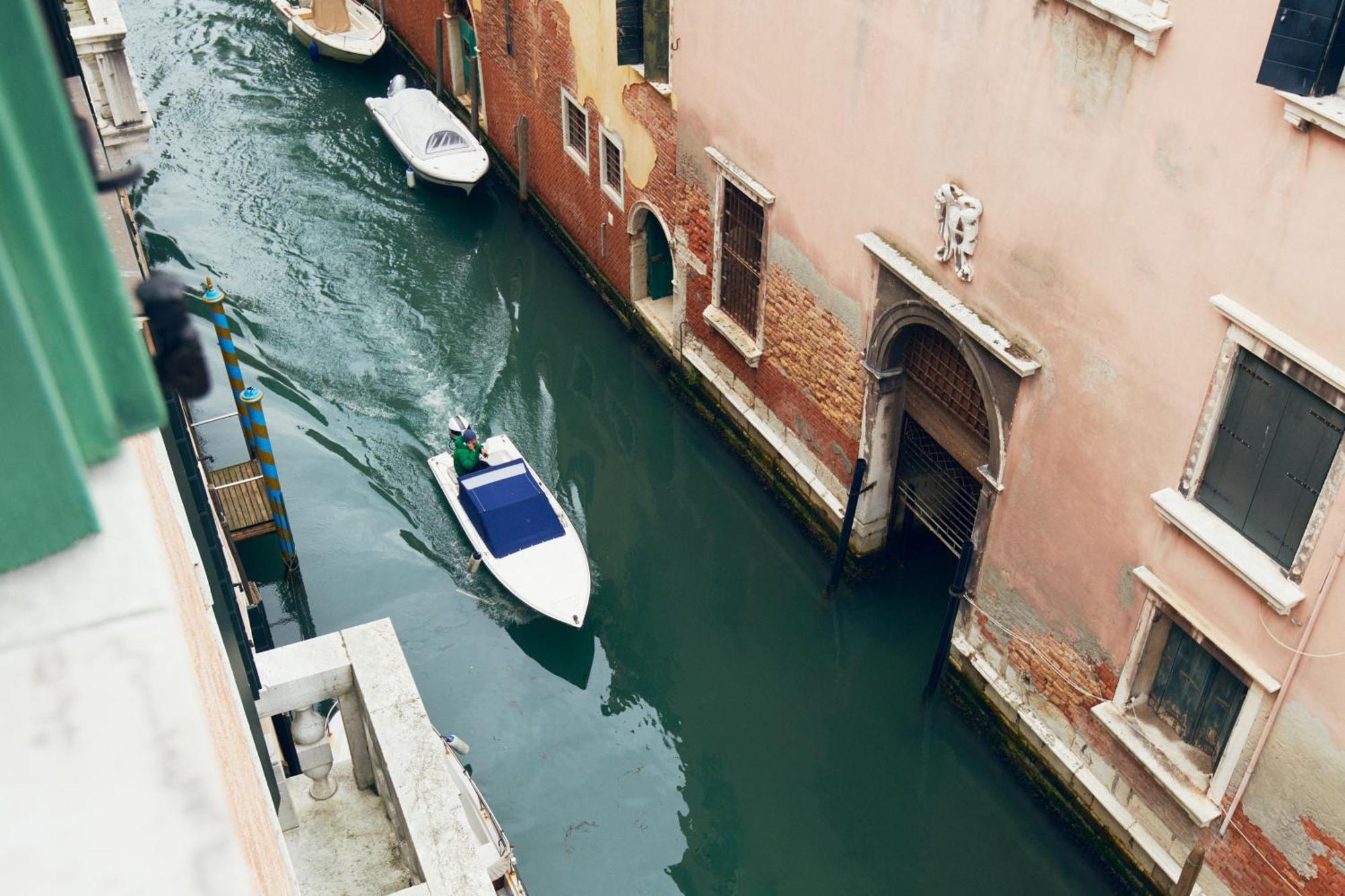 אפרטהוטל ונציה Palazzo Contarini Della Porta Di Ferro מראה חיצוני תמונה
